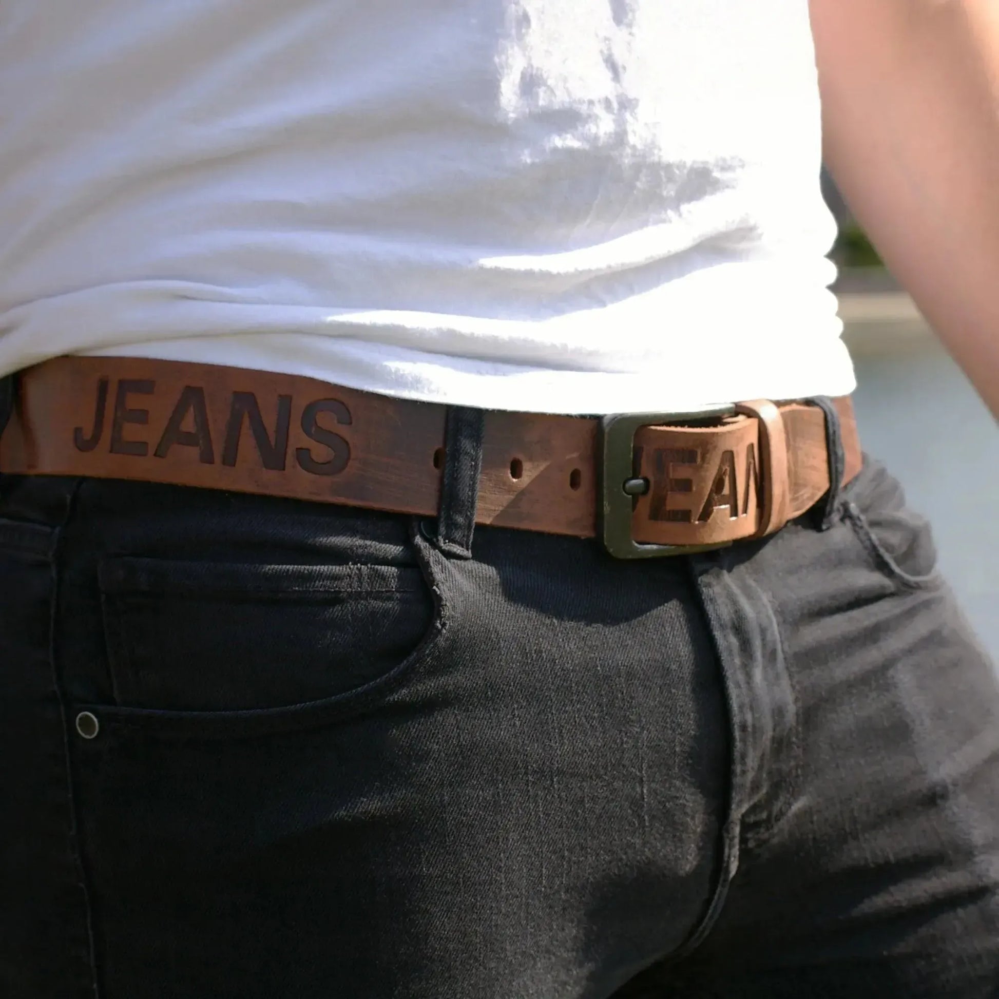 Klassischer Leder Gürtel mit JEANS-Prägung - antiquebraun - 38mm breit - leicht kürzbar | JEANS-38mm