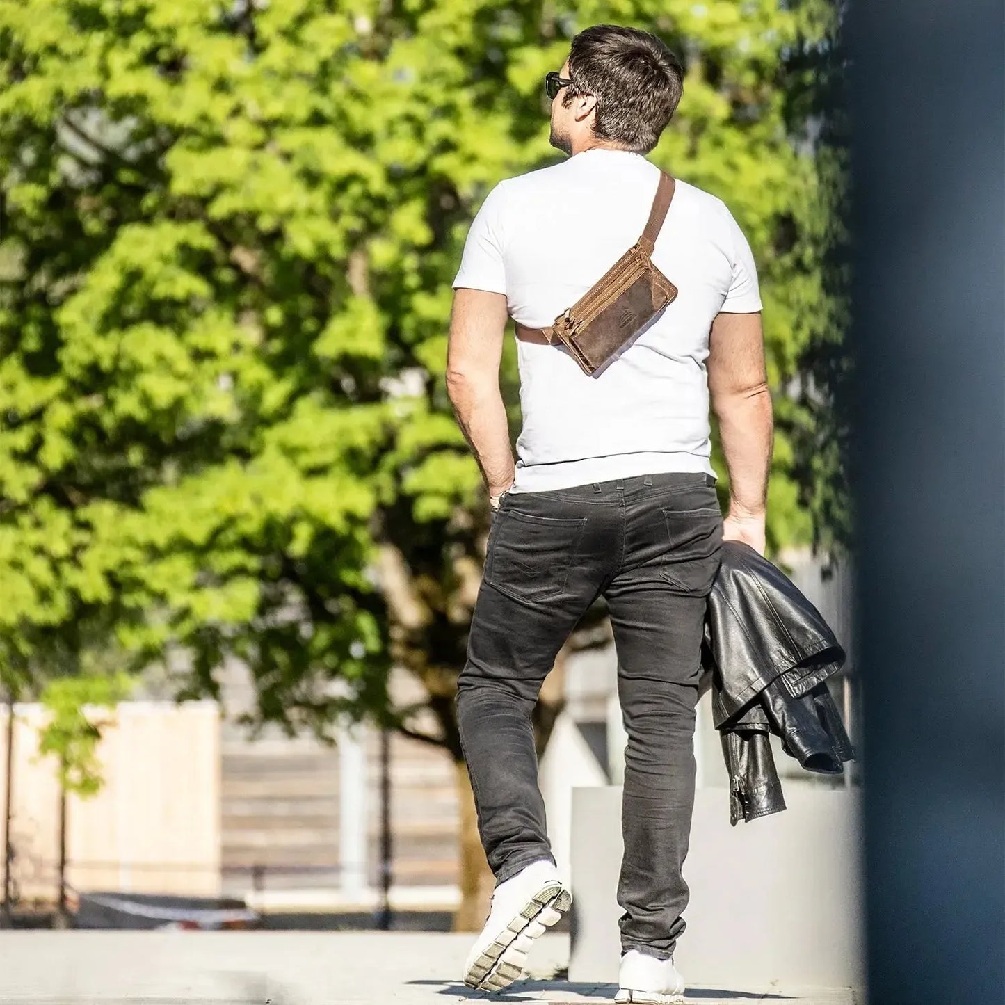 Bauchtasche Leder – 3 große Fächer | Portland